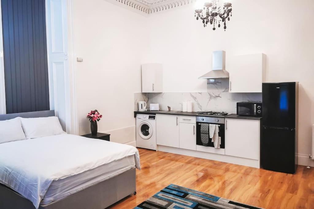 S.H Apartments Glasgow Eksteriør bilde