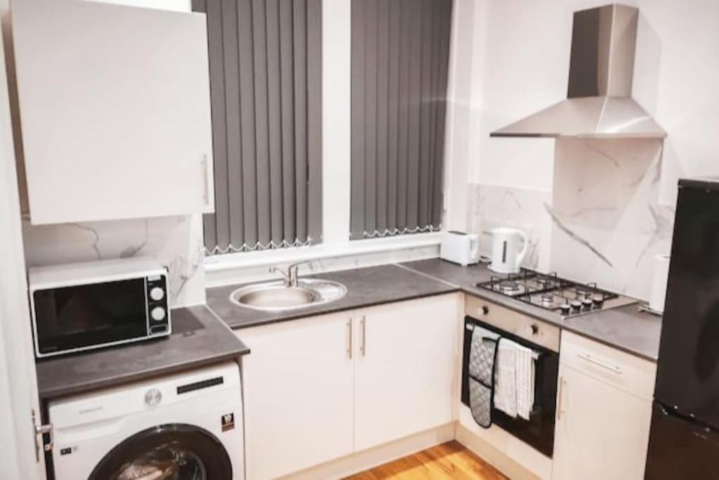 S.H Apartments Glasgow Eksteriør bilde